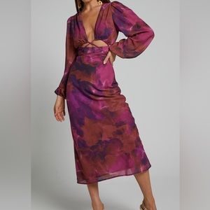 Showpo Artola Midaxi Dress in Blurred Dreams